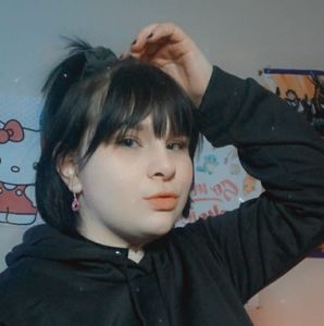 Meet your Posher, Kellie